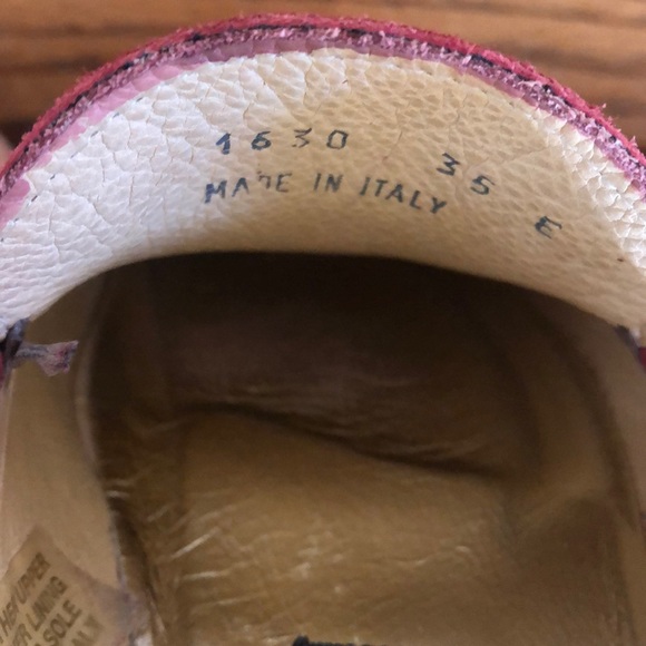 Ron White Red Suede All Day Heels - Picture 5 of 6